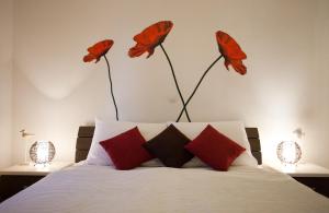 Apartments Mediterranea with heated pool