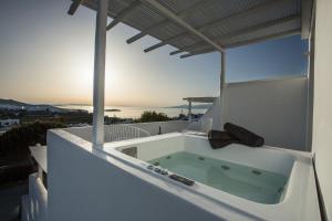 Ostraco Suites Myconos Greece