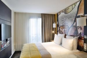 Superior Double Room room in Mercure Paris Pigalle Sacre Coeur