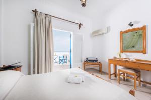 Hotel Olympia Santorini Greece