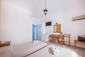 Hotel Olympia Santorini Greece