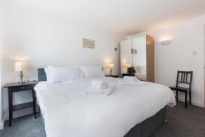 Raleigh Square - 2BR Ground-Floor Apartment in Nottingham