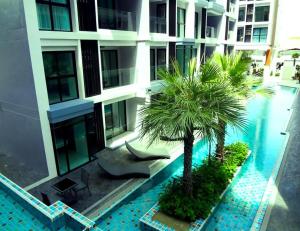 Tropical Garden Studio