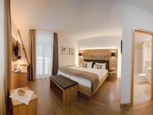 Superior Double Room room in Das Waldhotel - Genuss & Wellness am Notschreipass