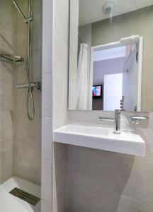 Hotels Hotel La Villa Tosca : photos des chambres