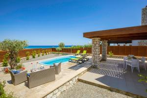 Deluxe Two-Bedroom Villa with Private Pool and Sea View