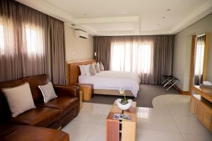 Africanos Country Estate