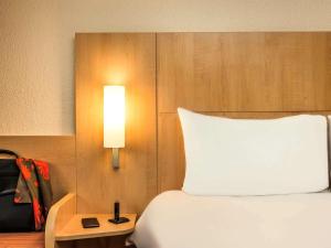 Hotels ibis Paris Montmartre 18eme : Chambre Standard 2 Lits Simples