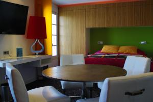 Hotels Les Colonnes : photos des chambres