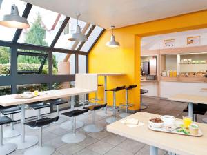 Hotels hotelF1 Saint Brieuc : photos des chambres