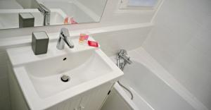 Little Suite - Stella