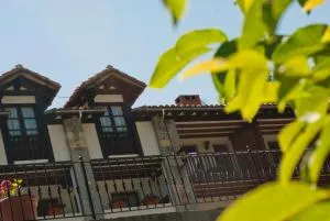 Viviendas Rurales Traldega - Turieno