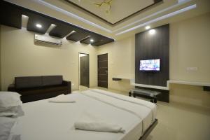 Hotel Radhe Krishna