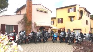 Motorrad-Hotel Toskana con piscina e giardino nel Chianti
