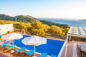 Villa Erdo Kalkan 5 Bedroom Villa