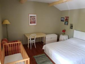 Maisons de vacances Le Mas des Fleurs Seguret : photos des chambres