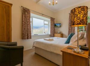 Double or Twin Room with Mountain View room in Powe House