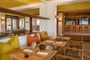 Hotels Hotel Le Bailli De Suffren : photos des chambres