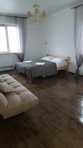 Six-Bedroom House room in Guest house on Malinovaya 26