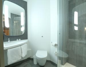 Hotels Ibis Niort Est Mendes France : photos des chambres