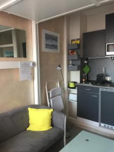 Appartements Frejus Studio : photos des chambres