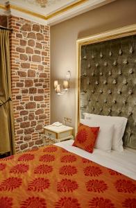 LAgora Old Town Hotel & Bazaar