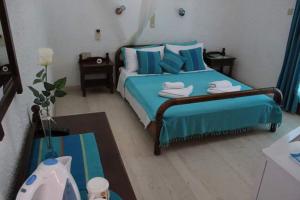 Artemis Rooms Aegina Greece