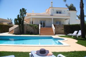 Casa Clementina