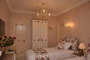 English Home Hotel Tbilisi