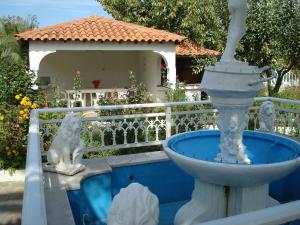Villa Tonia Apartments