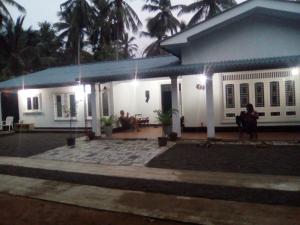Cokuss Garden House, Villen - Weliweriya