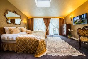 Royal Suite room in Imperial Hotel & Restaurant