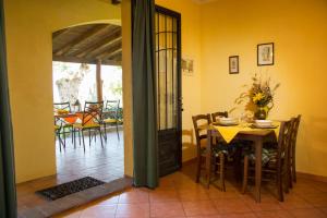 One-Bedroom Apartment room in Il Frutteto