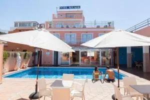 Globales Acuario - Punta Brava