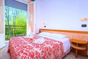 Family Suite with Balcony room in Hotel Majorca