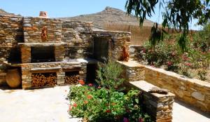 K Homes-Family Stone Suite Tinos Greece