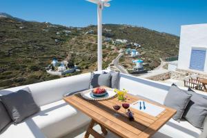 Athina Exquisite Houses Sifnos Greece