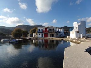 Palirroia (High Tide) Milos Greece