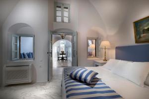 Aigialos Luxury Traditional Settlement Santorini Greece