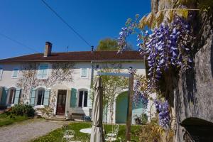 B&B / Chambres d'hotes Presbytere : photos des chambres