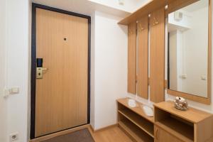 Apartment room in LuxApartments-Dokuchaev pereulok 2