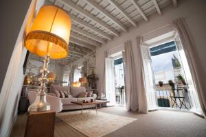 Eva Recommends Sentencia