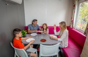 Campings Camping Marina Plage : photos des chambres