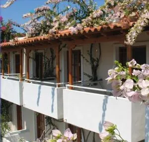 Costantonia Holiday Apartments - Sálones