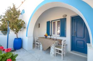 Surfer Studios Naxos Greece