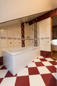 Hotels Hotel De Calais : photos des chambres