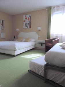 Hotels Auv'hotel : Chambre Familiale Confort