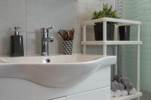 Athens Wooden Studio