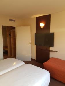 Hotels ibis Annemasse-Geneve : Chambre Triple Standard