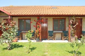 Denis Hotel and Bungalows Pieria Greece